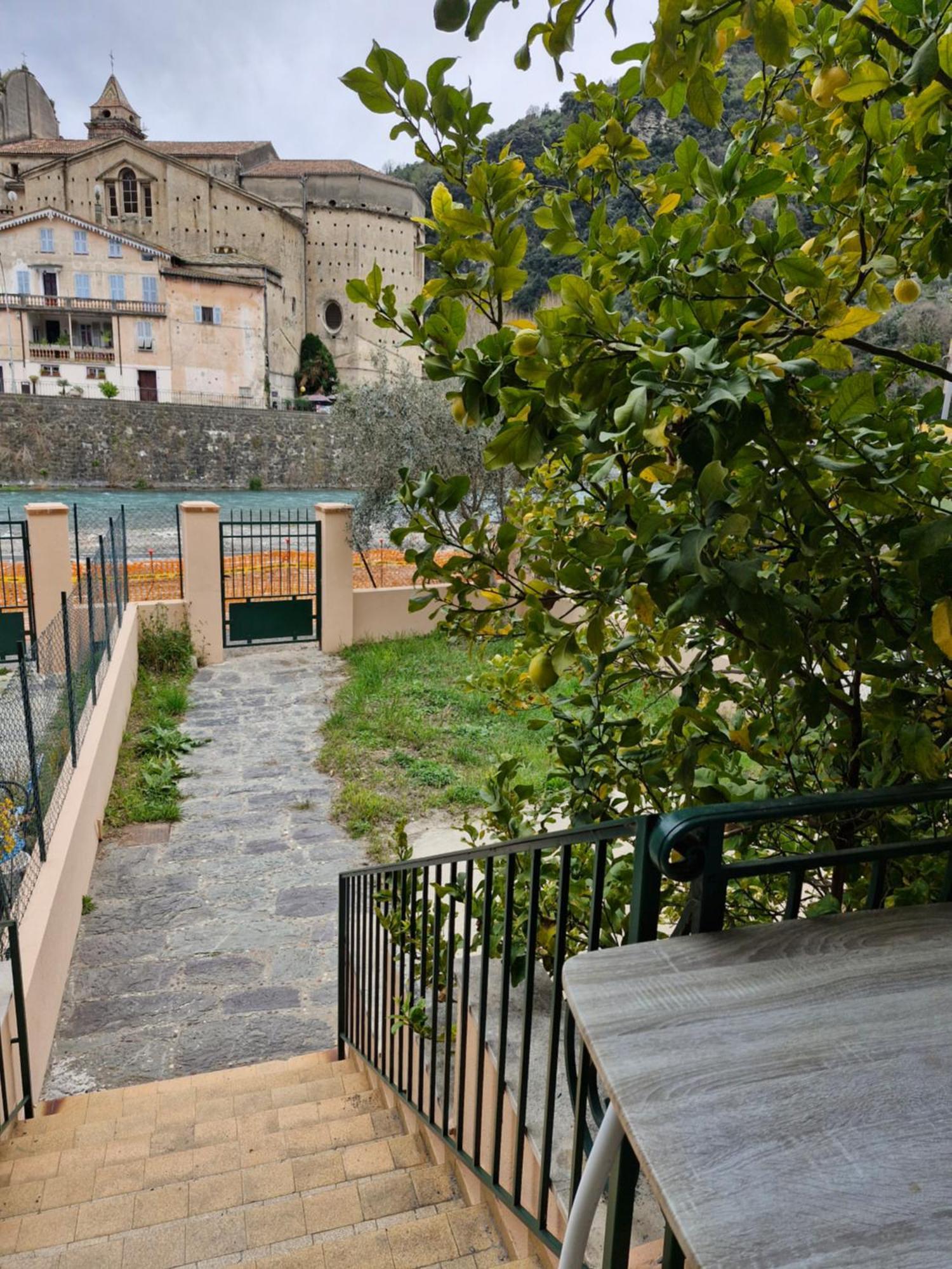 Superbe Rez-De-Jardin Refait A Neuf. Apartman Breil-sur-Roya Kültér fotó